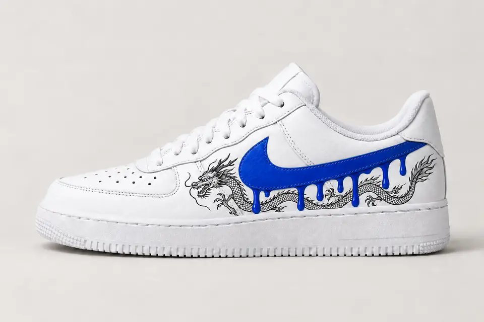 Air Force One Dragon Drip coloris bleu, vue de profil